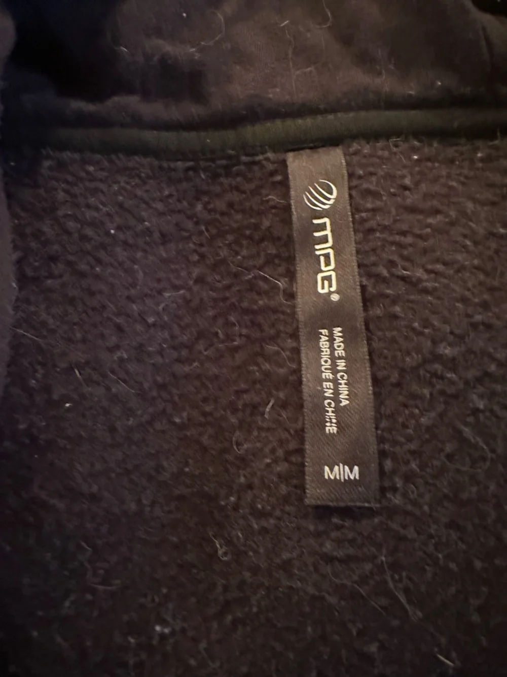 MPG Women’s Black Zip Hoodie with Thumbhole Cuffs - Size Medium - Picture 8 of 8